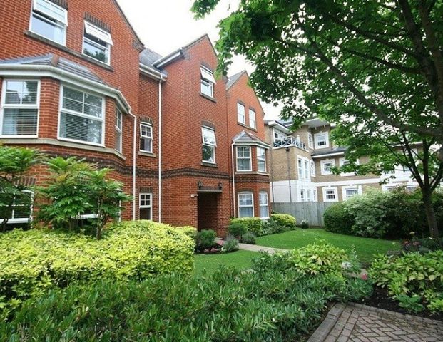 Nightingale Walk, Windsor, Berks,SL4 - Photo 1