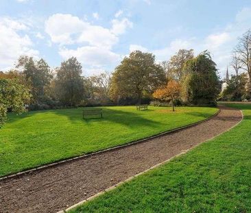 Kensington Park Gardens, Notting Hill, W11 - Photo 3