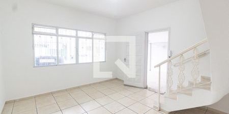 Casa para alugar com 200m², 3 quartos e 3 vagas - Foto 3
