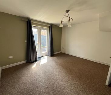 Madison Court, West Street, Crewkerne - Photo 1