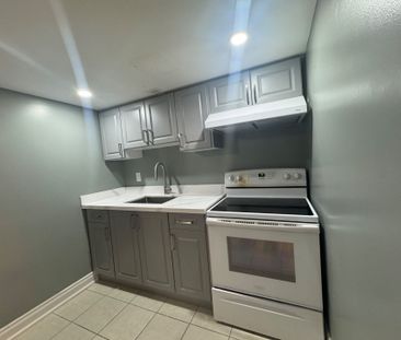 For Lease - 6 Lillian Crescent, Brampton, Ontario - Photo 4