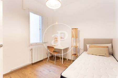 Apartment for rent in Gran de Gracia - Photo 4