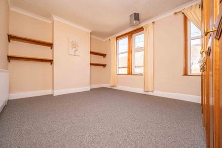 3 bedroom house - Photo 3