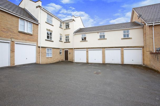 Fosse Way, BA21 3UQ, Yeovil - Photo 1