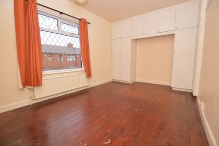 2 Bedroom Terraced House - Photo 3