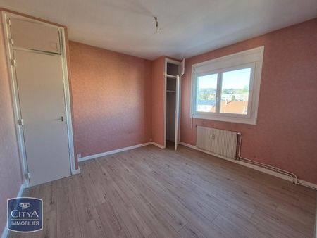 Location Appartement 2 pièces 56m² BRIVE LA GAILLARDE 19100 - Photo 2