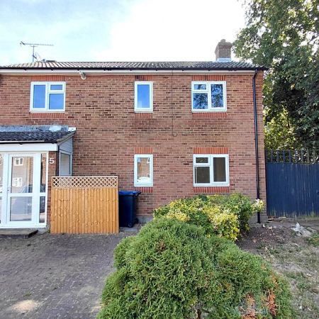 Winston Gardens, CT6 6SW, Herne Bay - Photo 3