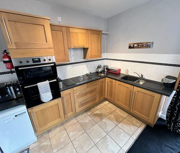 2 bedroom barn conversion to rent - Photo 4
