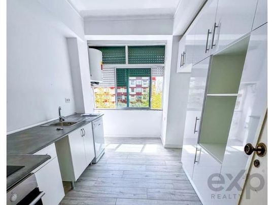 Apartamento T2 - Photo 1