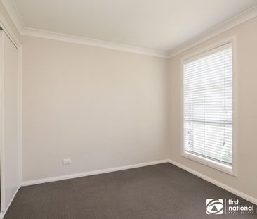FAMILY HOME - Photo 5