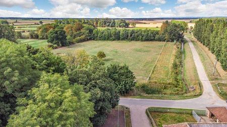 4 Bedroom Detached Farmhouse with outbuildings and stabling - Photo 3