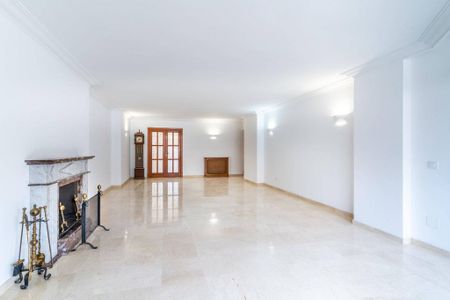 4 room luxury Apartment for rent in Palma de Mallorca, Spain - Photo 4