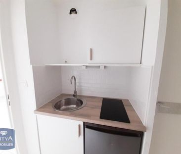 Location Appartement 1 pièce 19m² AIX EN PROVENCE 13100 - Photo 1