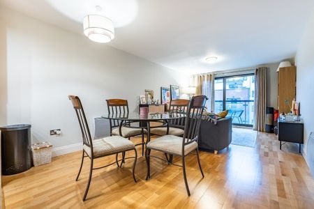 1 bedroom flat to rent - Photo 4