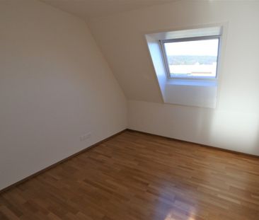4.5 Zimmer, 110 m², 2. Stock - Photo 3