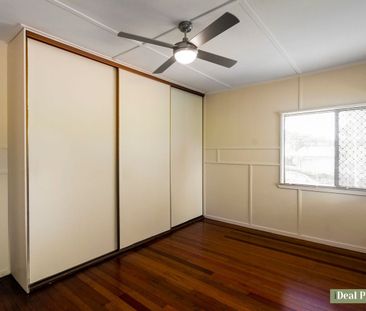 Perfect Family Home! - Photo 3