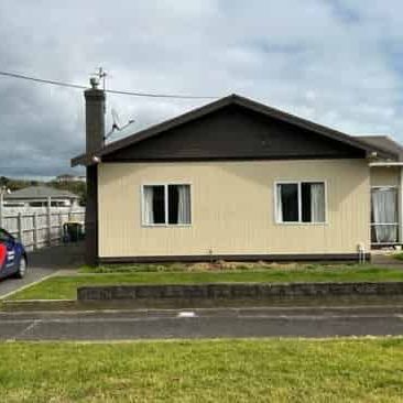 WAITARA - 3 BEDROOMS - Photo 1