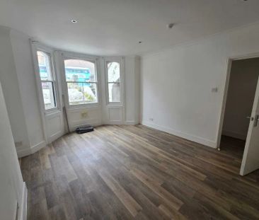 Gladstone Terrace, Brighton - Photo 1