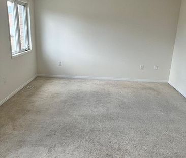 For Lease - 1708 Douglas Langtree Drive, Oshawa, Ontario - Photo 5