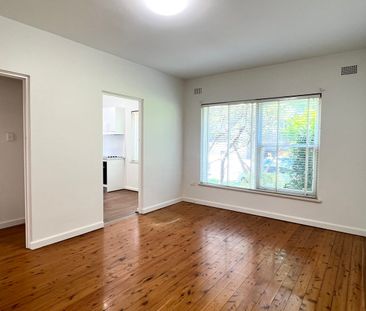 Spacious 2-Bedroom Unit In Heart Of Hurstville - Photo 5