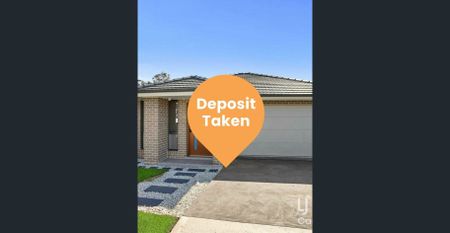 Modern 4-Bedroom Family Home - Photo 2