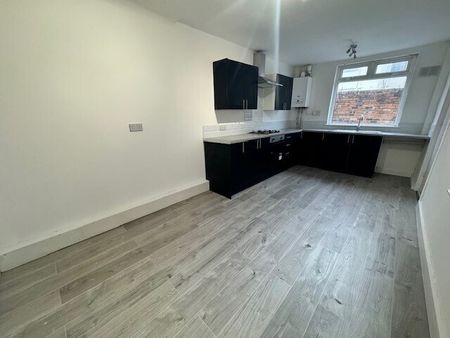 Clare Road, L20 9NA - Photo 3