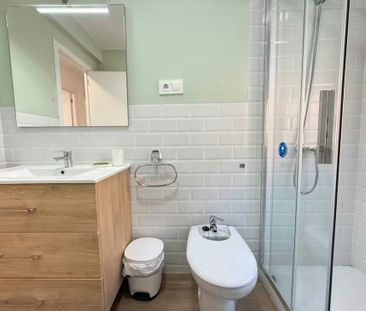 Calle de Santa Julia, Madrid, Community of Madrid 28053 - Photo 6