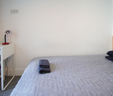 Branksome Drive, Filton, BS34 7EG - Photo 1