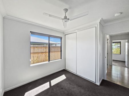 NEAR NEW 4 BEDROOM HOME IN TOLGA - Photo 3