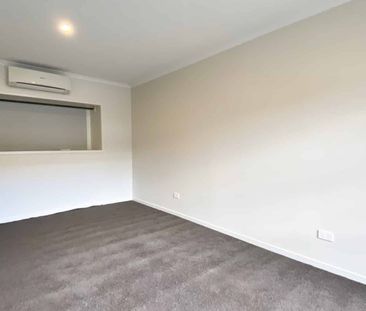 HOWICK, 3 BEDROOMS - Photo 4