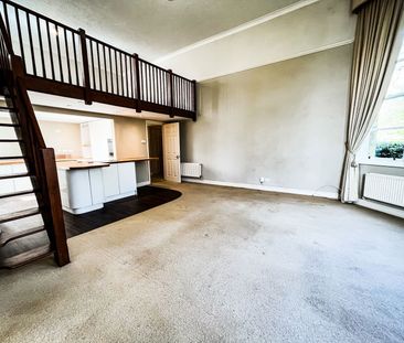 Monro Drive, Guildford, GU2 9PF - Photo 1