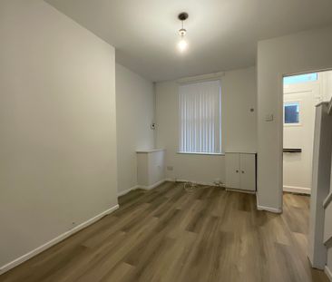 70 Orkney Street, Belfast, BT13 3GR - Photo 2