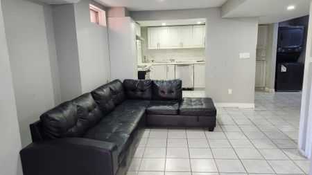 For Lease - 59 Sunforest Drive Unit# Bsmt, Brampton, Ontario - Photo 2