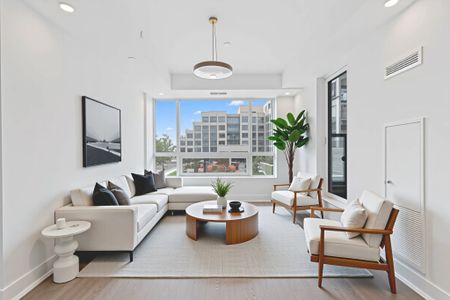 For Lease - 2075 King Road Unit# 250, King, Ontario - Photo 3