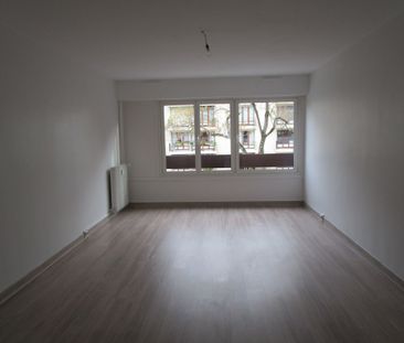 Location Appartement 3 pièces REIMS 51100 - Photo 3