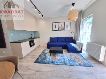 Kawalerka z balkonem na Starówce z miejscem w hali garażowej - Zdjęcie 2