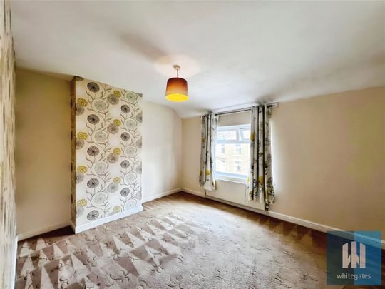 Elizabeth Street, Elland, HX5 - Photo 1