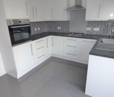 Terraced House - Photo 4