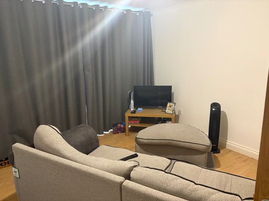 2 Bed Flat, Carlton Court, SO15 - Photo 1