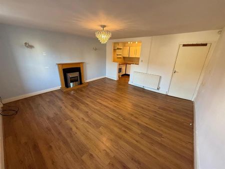 1 bedroom flat to rent - Photo 2