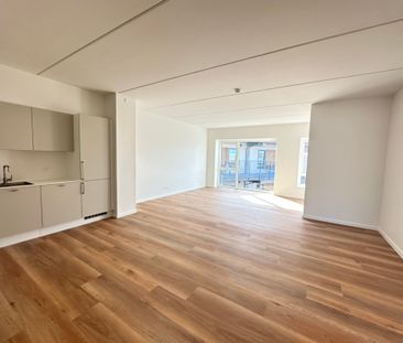 Delevenlig 3-værelses lejlighed med altan og udsigt i Nørresundby - Photo 6