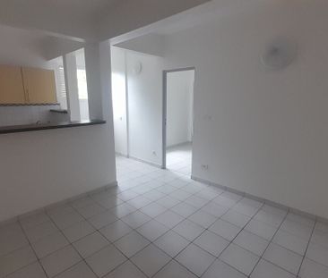 Location appartement 2 pièces, 33.49m², Fort-de-France - Photo 4