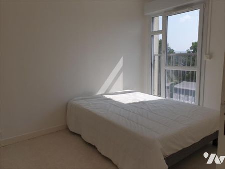 REIMS - RUE DE TAISSY - Appartement de type F4 - 68m² avec parking privé et cave - Photo 3