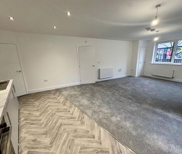 JohnStreet, DERBY - Photo 1