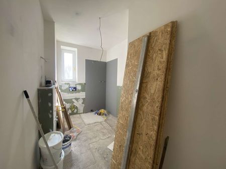 Kreativ trifft kernsaniert in Hagen-Wehringhausen! 2,0-Zimmer-Wohnung frisch renoviert - Photo 4