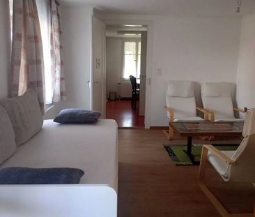Charming 2-room apartment furnished in Gals - Photo 3