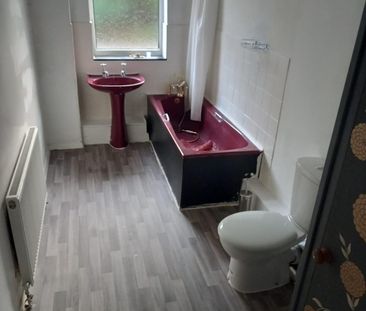 2 Bed Terraced House, Bonchurch St, LE3 - Photo 2