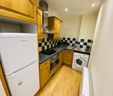 1 bedroom apartment to rent - Photo 4