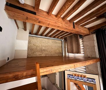 Studio non meublé avec Mezzanine – Vieux Lille ! réf G518-1 - Photo 3