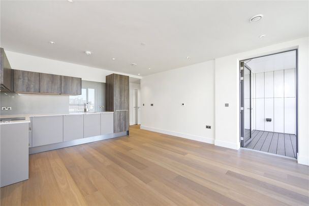 Battersea Exchange, London SW8 - Photo 1